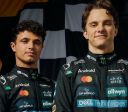 Zak Brown celebra rivalidade entre Lando Norris e Oscar Piastri na McLaren