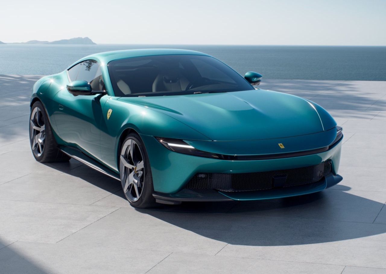 Ferrari Amalfi chega com V8 mais potente para substituir Roma; conheça