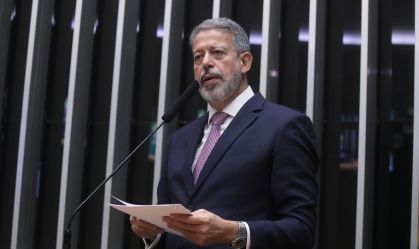 Lira apresenta parecer sobre reforma do IR nesta quinta