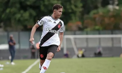 Lateral-direito Paulinho, do Vasco