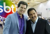 Celso Portiolli comove seguidores com post em apoio a Ratinho