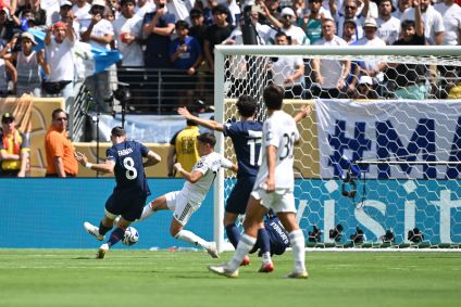Primeiro gol da partida entre PSG x Real Madrid, pela seminifinal do Mundial de Clubes