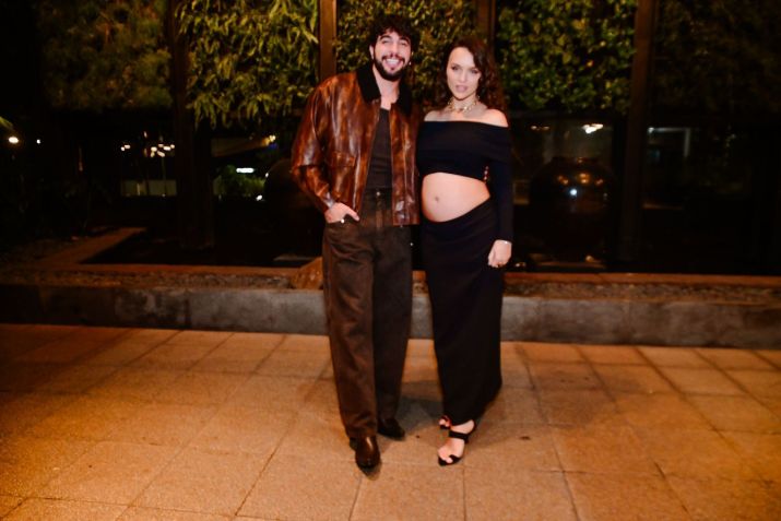 Rafa Kalimann exibe barrigão de grávida em show de Nattanzinho • Leo Franco / AgNews