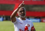 "Até que enfim": Romário desabafa após vitória do América-RJ