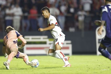 Ryan Francisco contra o Talleres, pela Libertadores