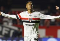 Quem é Ryan Francisco, joia do São Paulo que sofreu lesão grave no joelho