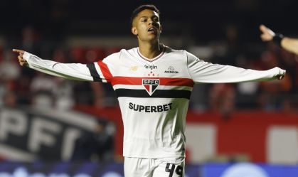 Quem é Ryan Francisco, joia do São Paulo que sofreu lesão grave no joelho