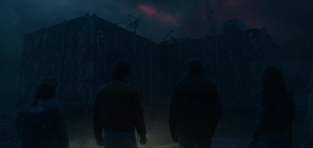 Os personagens devem retornar ao Hawkins National Laboratory • Reprodução/Netflix