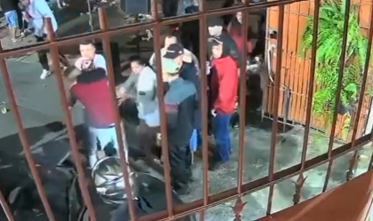 Vídeo: homem é baleado em festa de clube de futebol de várzea em SP