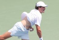 João Fonseca perde na estreia e dá adeus ao Masters 1000 de Toronto