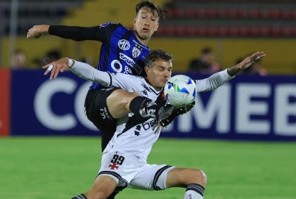 Vegetti acredita que Vasco consegue devolver goleada contra o Del Valle