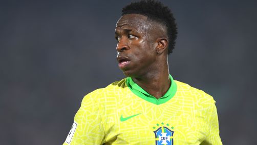 Vini Jr durante partida da Seleção Brasileira nas Eliminatórias
