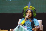 Ninguém pode falar pelos indígenas, diz liderança Xipaya sobre COP30