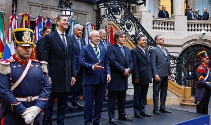 Lula participa de Cúpula do Mercosul e assumirá presidência do bloco