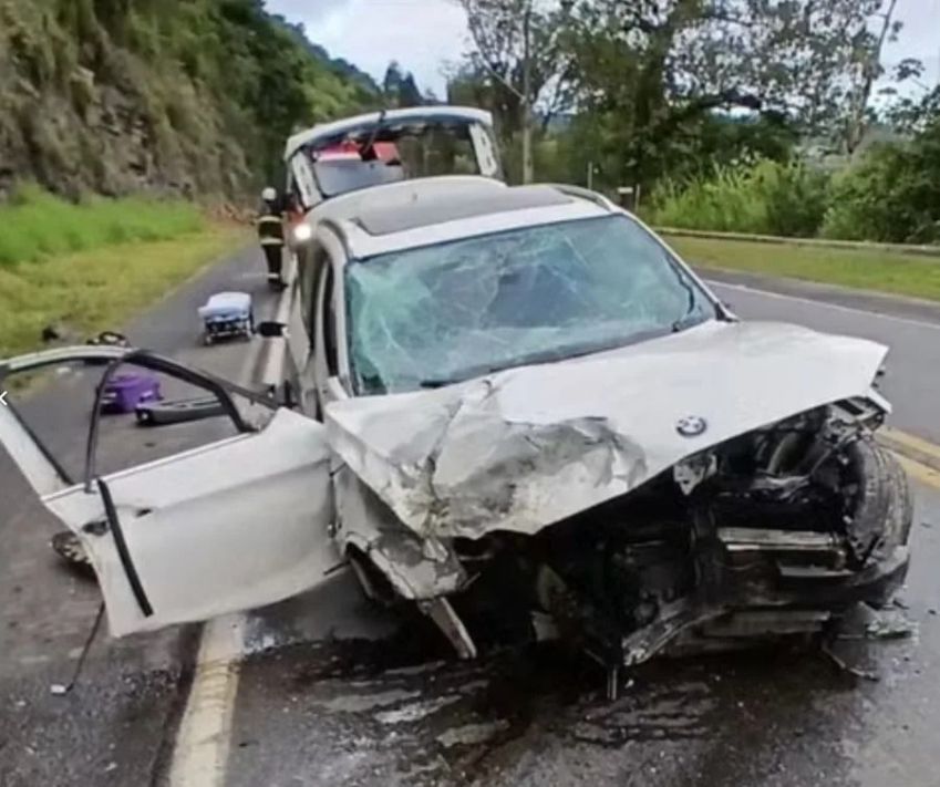 Influenciador morre após BMW capotar na BR-470, em Apiúna, no Vale do Itajaí (SC) • Reprodução: redes sociais