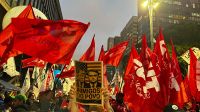 Em SP, manifestantes de esquerda protestam contra Trump