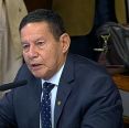 "Não aceito que Trump venha meter o bedelho", afirma Mourão
