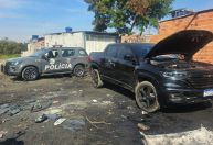 Criminosos furtam três carros de luxo de concessionária no Morumbi, em SP