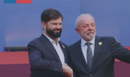Lula participa de reunião com líderes de esquerda no Chile