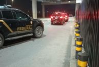 Troca de bagagens em aeroporto: PF prende líder de esquema de tráfico em SP
