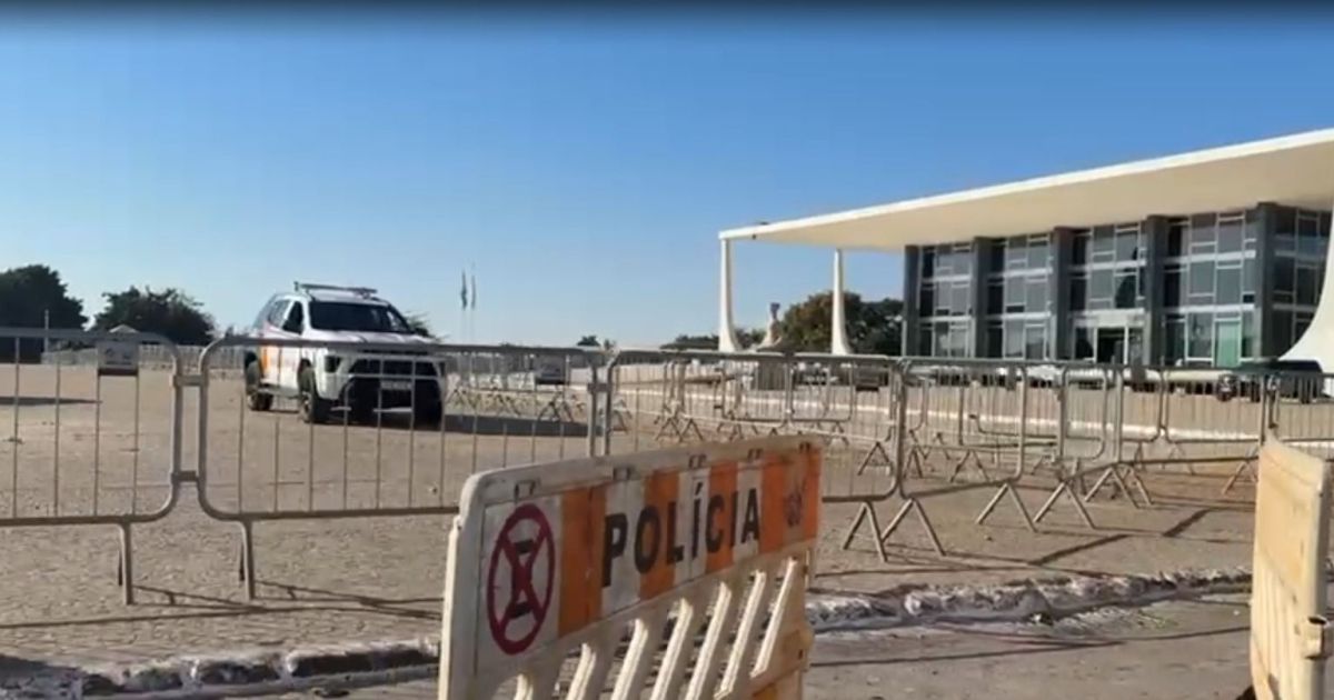 Bloqueios e grades: segurança é reforçada para a sessão do STF sobre Moraes