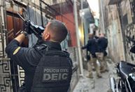 Suspeito de explodir caixas eletrônicos morre em ação policial em Salvador