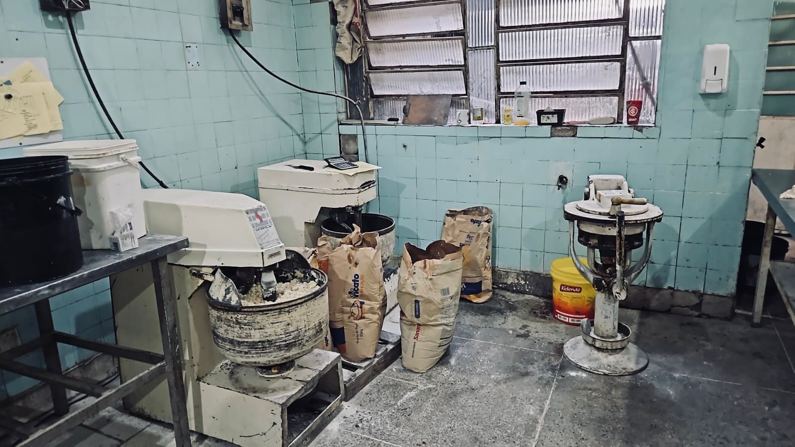 Padaria alimentos podres rs