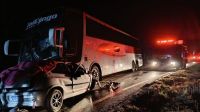 Acidente entre ônibus e carro deixa cinco mortos no Norte de Minas Gerais