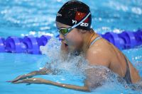 Nadadora chinesa de 12 anos receberá medalha no Mundial; entenda