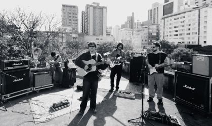 “A Cidade”: Lagum lança clipe de música viral; assista