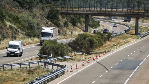 Images from the scene of the accident that killed Diogo Jota, a 28 -year -old Liverpool player, and his brother, André Silva, a 25 -year -old Penafiel player in the Zamora region, in Spain