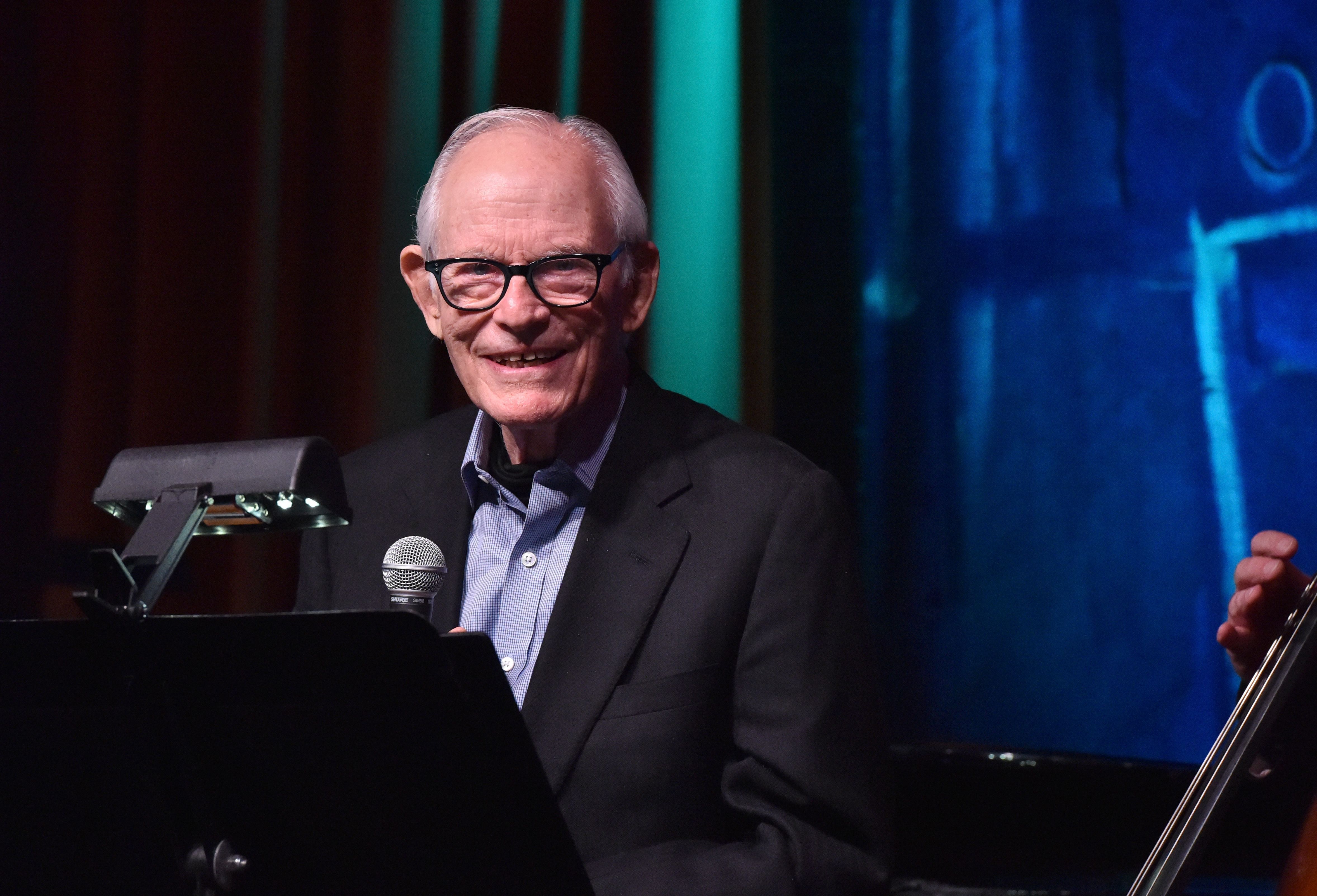 Lendário compositor norte-americano, Alan Bergman morre aos 99 anos