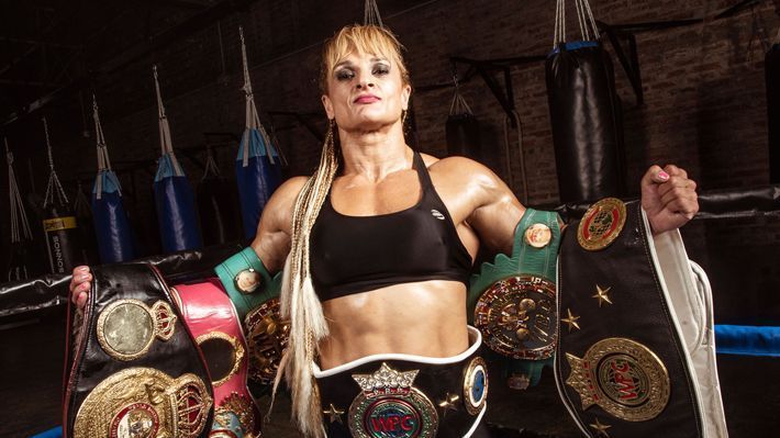 Alejandra "La Locomotora" Oliveras, boxeadora argentina, morreu aos 47 anos