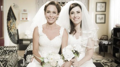 Fernanda Torres e Andréa Beltrão como Fátima e Sueli em "Tapas & Beijos"
