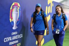 Antônia e Angelina, jogadoras da Seleção Brasileira Feminina