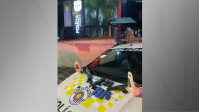 Passageira de ônibus é presa com fuzil AK 47 na mochila em SP
