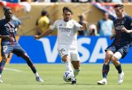 Acusado de pornografia infantil, zagueiro do Real Madrid faz Mundial pífio