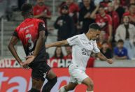 Em jogo marcado por polêmica, Athletico-PR empata com a Ferroviária