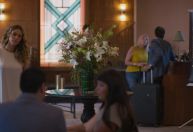Fãs de "Vale Tudo" veem que bar quebrado por Heleninha era de outra novela