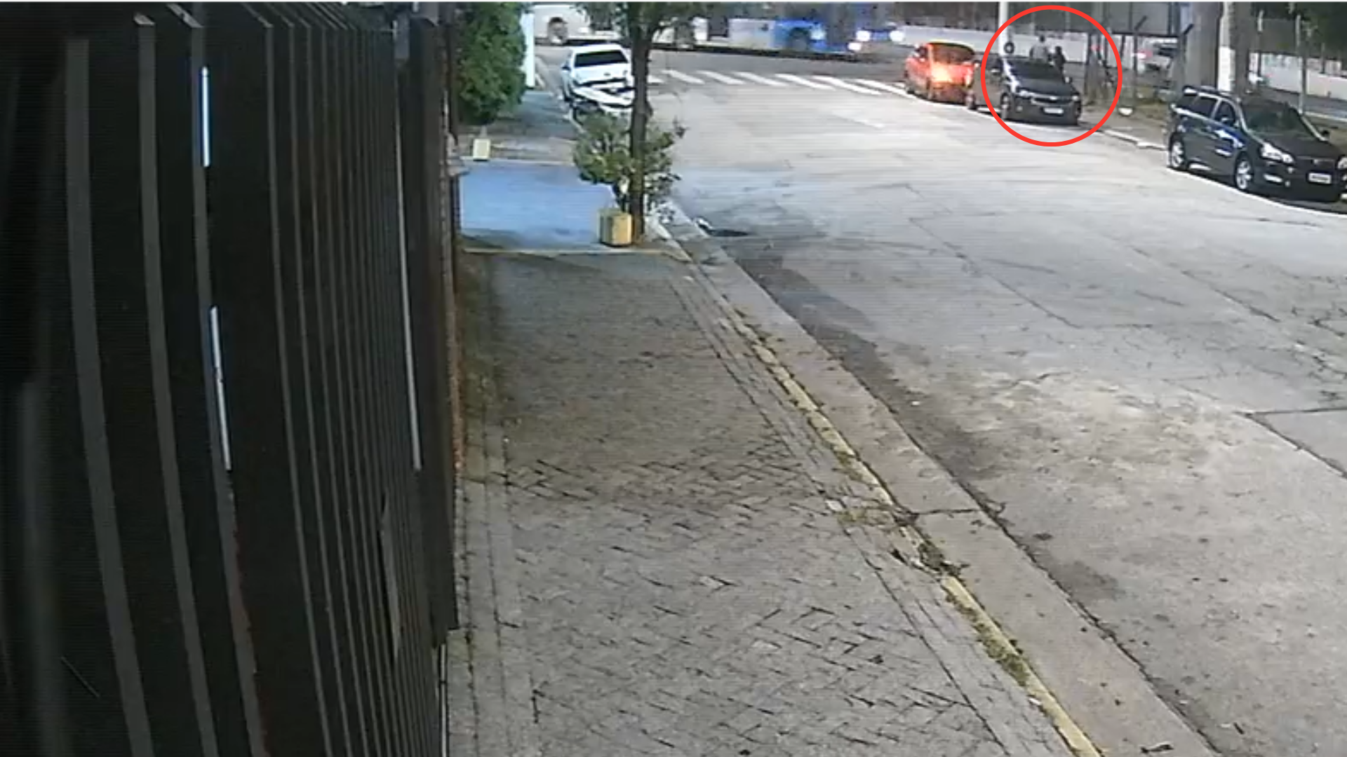 homem preso ataque ônibus