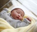 Bebês com DNA de 3 pessoas ficam livres de doenças hereditárias