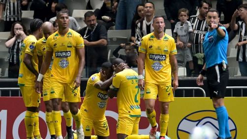 Comemoração dos jogadores do Atlético Bucaramanga na classificação sobre o Atlético-MG pela Sul-Americana
