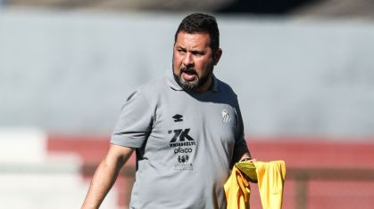 Caio Couto, técnico das Sereias da Vila