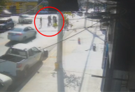 Vídeo: taxista atropela grupo que atravessava rua em SP; 4 ficam feridos