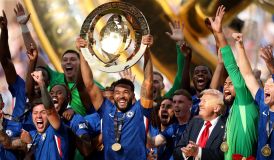 Presidente da Fifa "salva" Donald Trump de saia justa na final do Mundial