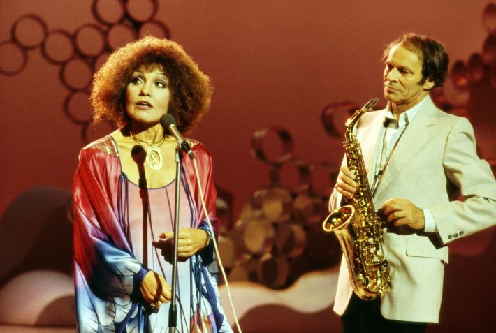 Cleo Laine e o marido, John Dankworth em 1970 • Steve Morley/Redferns - via Getty Images