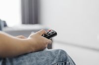 A TV te espiona? Saiba como desativar o ACR e proteger sua privacidade
