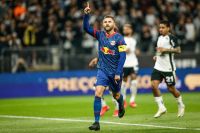 Brasileirão: Corinthians perde para Bragantino com gol no último lance