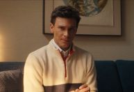 Ator de Erik Menendez em "Monstros" vai estrelar filme de Luca Guadagnino