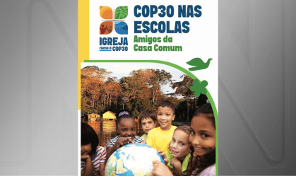 Papa Leão XIV abençoa livro educativo sobre a COP30 nas escolas